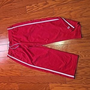 Womens CHAMPION Sweat Pants 7/8 Length. Size M. Red.
